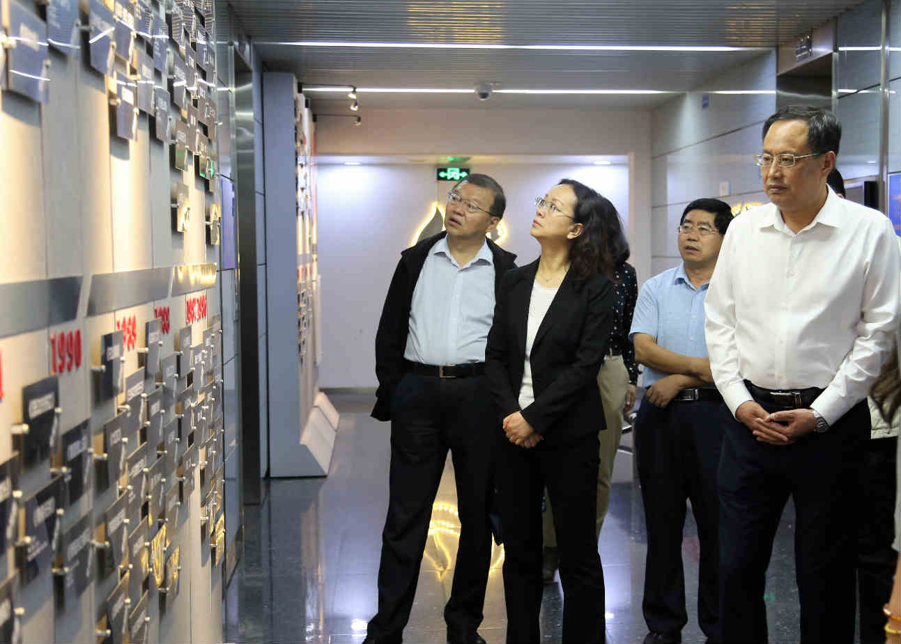 青海省廣播電影電視局局長申紅興一行調(diào)研山影集團