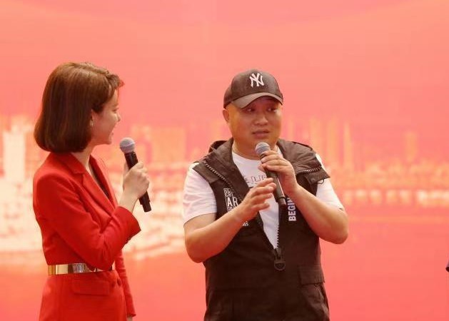 電影《夢(mèng)想沂蒙》全國(guó)首映禮在人民大會(huì)堂圓滿(mǎn)啟幕