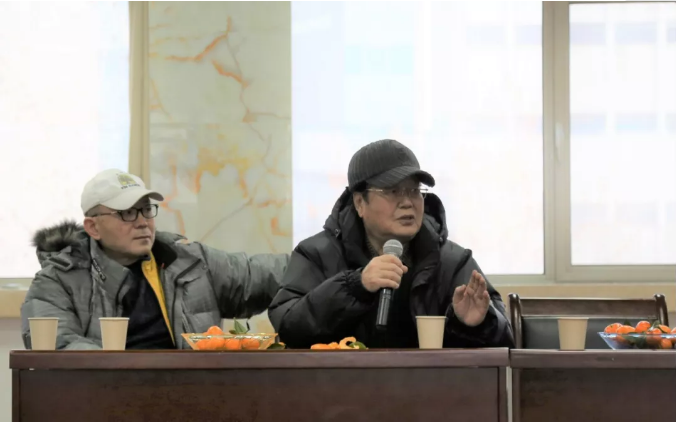 山影集團召開老干部迎新春座談會 山影集團召開老干部迎新春座談會