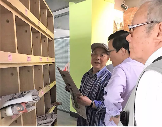 山影集團退休干部一行參觀星工坊