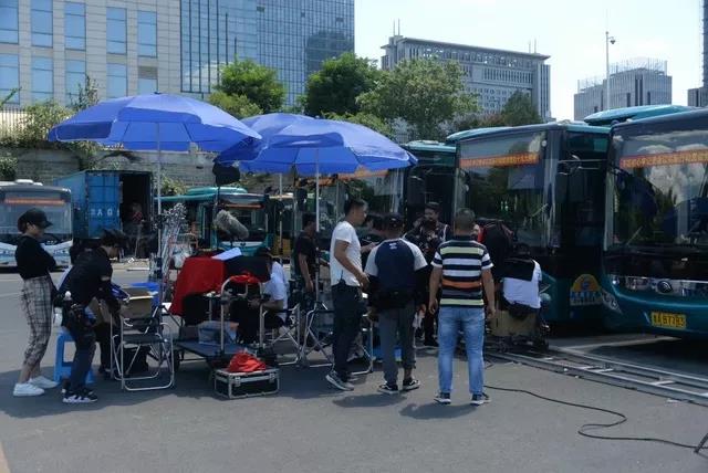 電影故事片《一路同行》順利殺青！